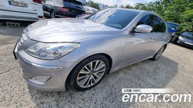 Hyundai Genesis из Кореи Encar