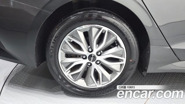 Kia K5 из Кореи Encar